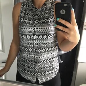 H&M tribal button down short sleeve shirt size 6
